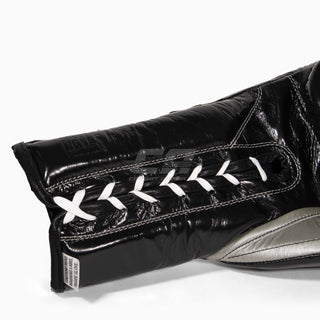 Gants de boxe Cleto Reyes Entraînement traditionnel CE4 Noir-argent avec lacets