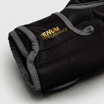 Gants de boxe Venum Matupa Noir-gris 