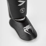 Protège-tibias Venum Challenger Noir-argent 