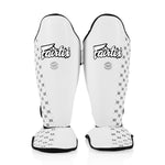 Protège-tibias Fairtex Compétition SP5 avec repose-pieds Blanc 