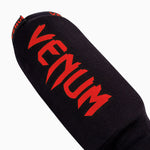 Protège-tibias avec protège-pieds à chaussette Venum Kontact 