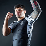 Rashguard Half Sumo Sugoi Ranked Blanc-Combat Arena