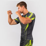 Rashguard Venum Amazonia Reborn maniche corte Nero-verde-Combat Arena