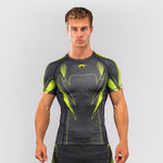 Rashguard Venum Amazonia Reborn maniche corte Nero-verde-Combat Arena