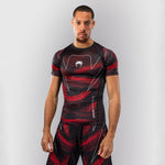 Rashguard Venum Matupa manches courtes Noir-rouge-Combat Arena