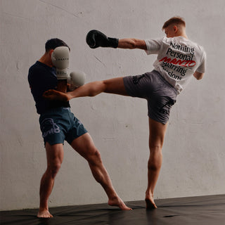 T-shirt Manto Nothing Personal Blanc-Combat Arena