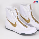 Chaussures de boxe Nike Machomai blanc-or