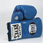 Gants de boxe Cleto Reyes Safetec CB4 Bleu avec lacets